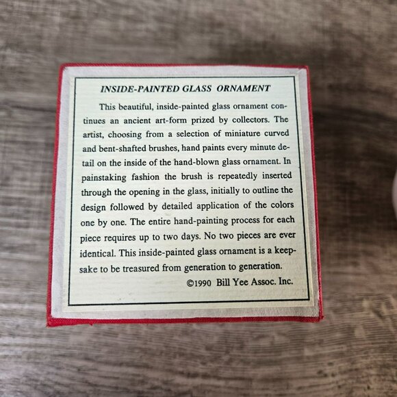 Vintage 1990 Bill Yee Inside Painted Glass Floral Hummingbird Ornament - Picture 4 of 10